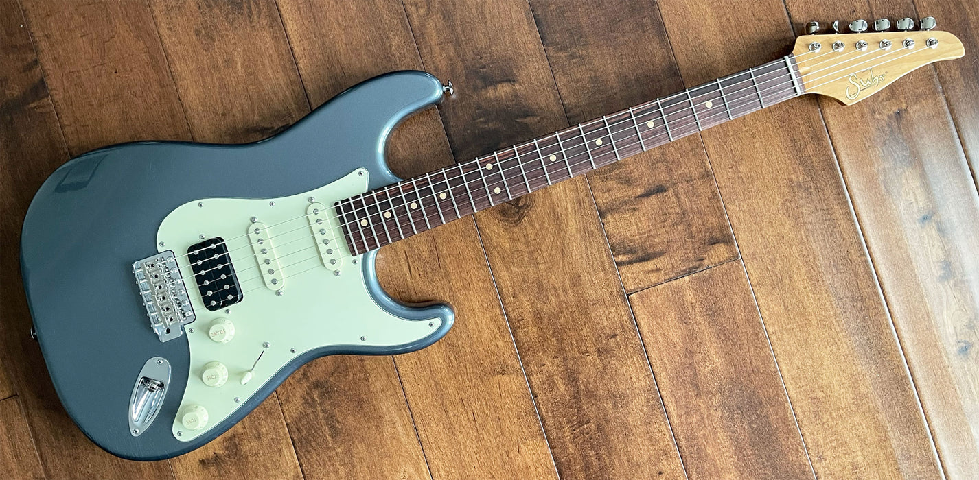 Suhr Classic S Antique Vintage Limited Edition HSS Charcoal Frost 81797