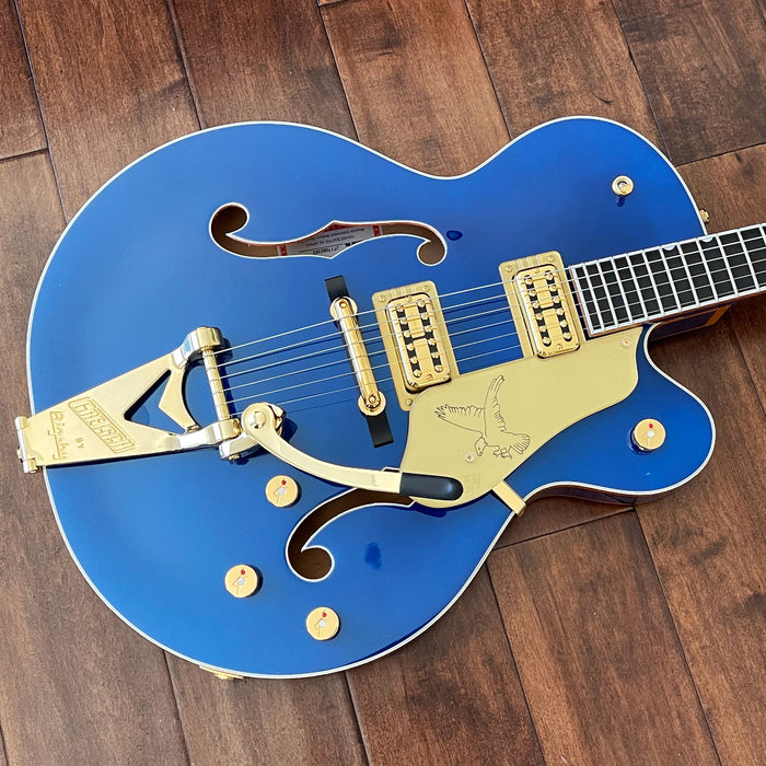 Gretsch G6136T-AZM-LTD Limited Edition Falcon with Bigsby in Azure Metallic