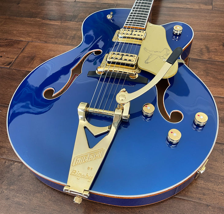 Gretsch G6136T-AZM-LTD Limited Edition Falcon with Bigsby in Azure Metallic