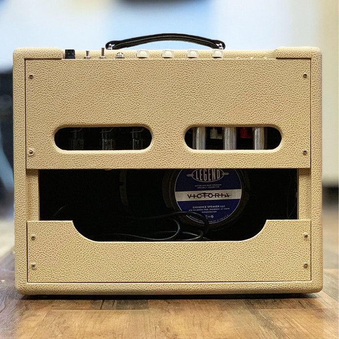 Victoria 22w Club Deluxe Reverb 1x12 Combo Amplifier