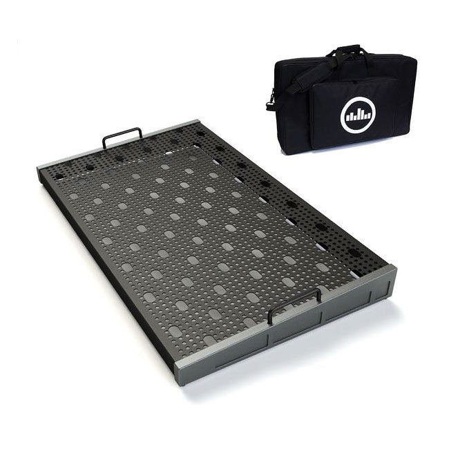 Temple Audio Design Trio 28 (28.2" x 16.5") Pedalboard w/Soft Case Gun Metal