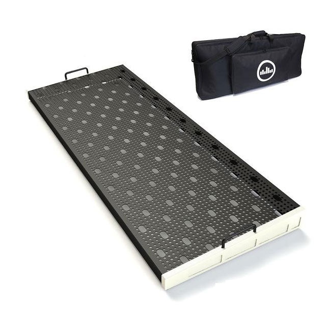 Temple Audio Design Trio 43 (43.2" x 16.5") Pedalboard w/Soft Case Vintage White